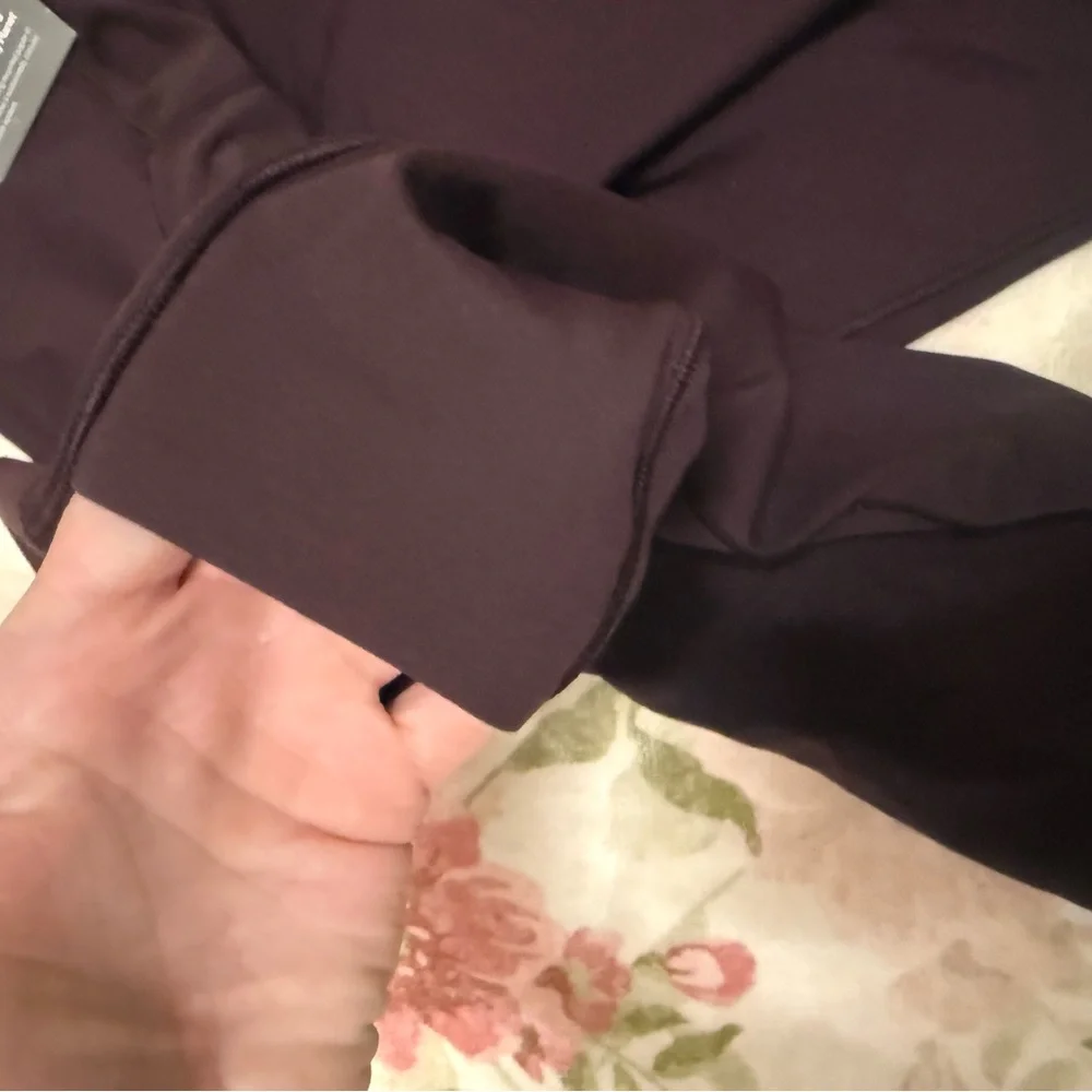 NWT Vuori AllTheForm Pocket Leggings - Picture 14 of 14